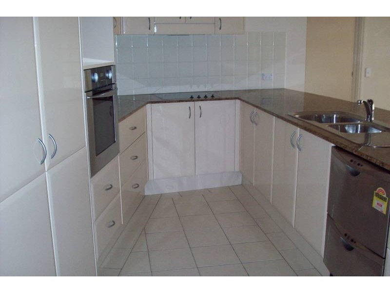 102/18 Hilltop Crescent, Port Macquarie NSW 2444