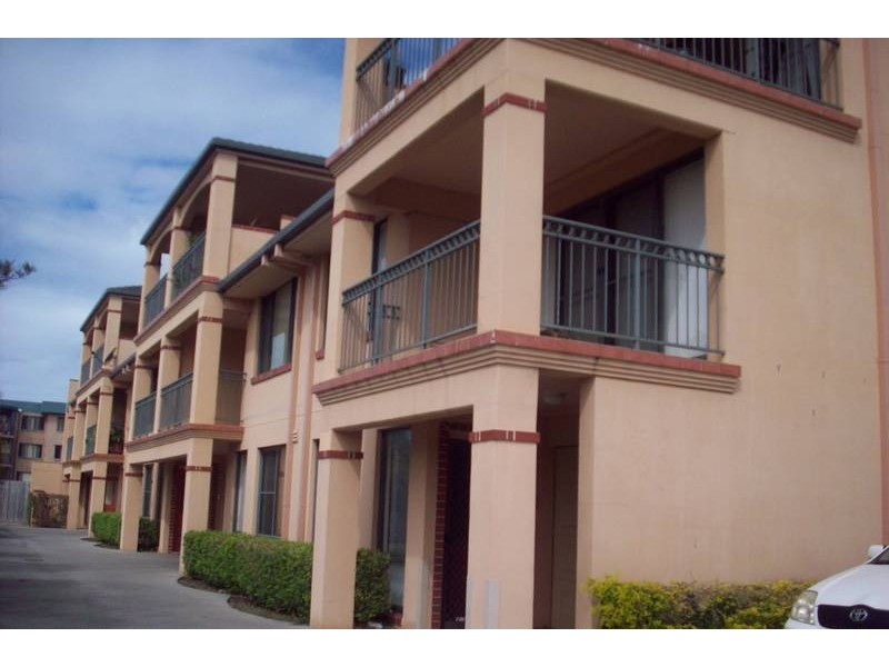 2/33 Waugh Street, Port Macquarie NSW 2444