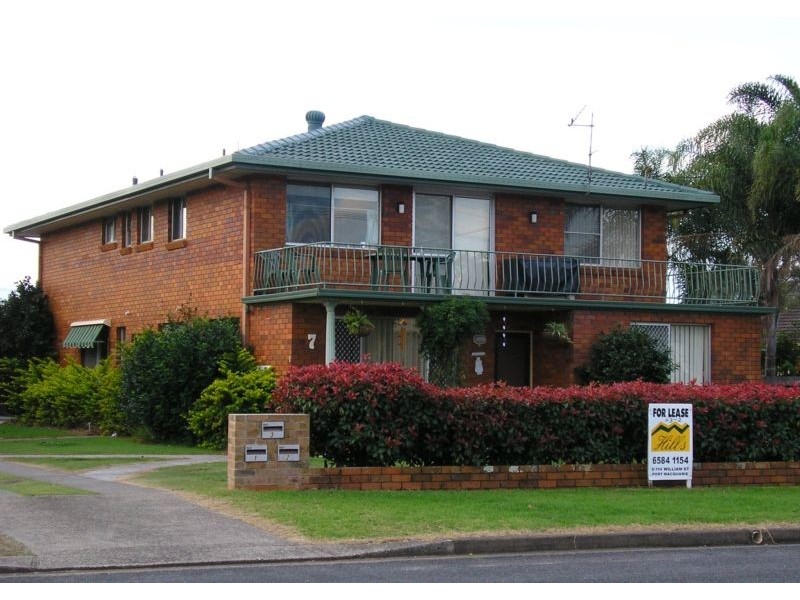 2/7 Denham Street, Port Macquarie NSW 2444