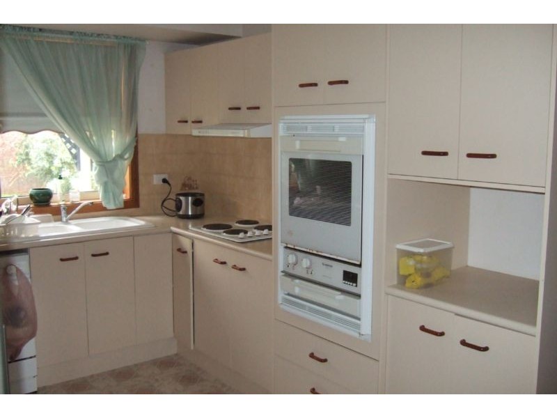 20 Hillcrest Ave, Port Macquarie NSW 2444