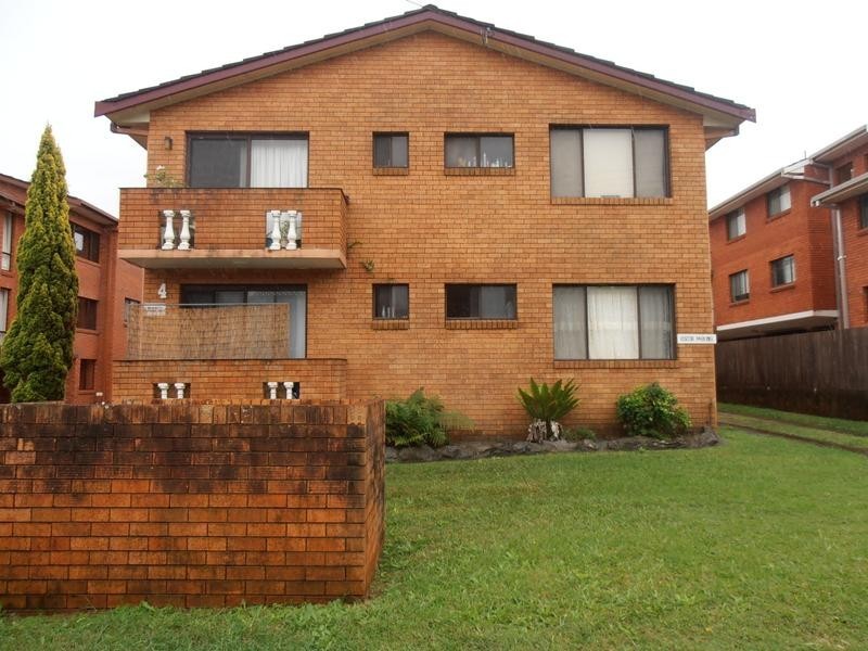 2/4 Wattle Street, Port Macquarie NSW 2444