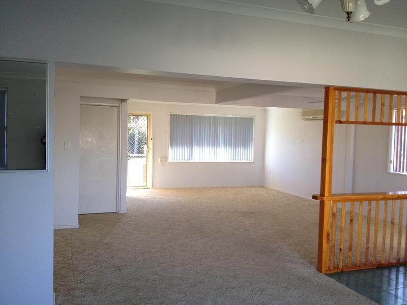 12 Woodford Road, Laurieton NSW 2443