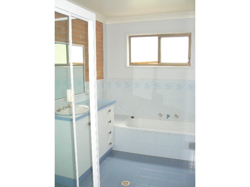 17 Merrigal Road, Port Macquarie NSW 2444