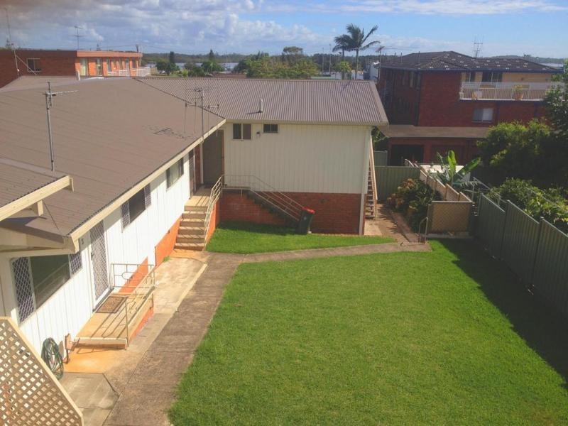 2/23 Waugh Street, Port Macquarie NSW 2444