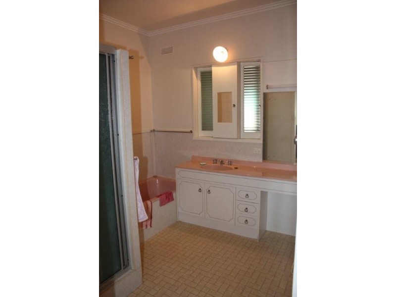 Warracknabeal VIC 3393