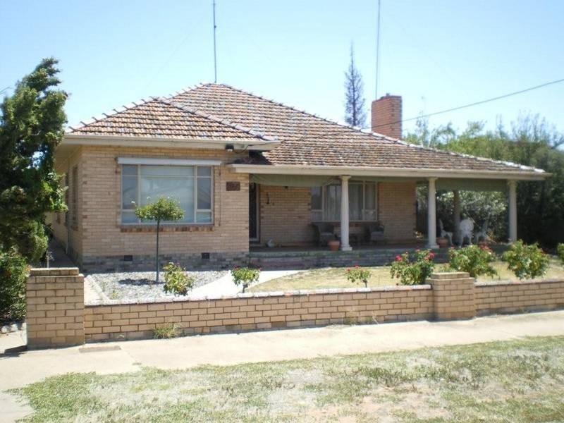 17 Cust Street, Rainbow VIC 3424