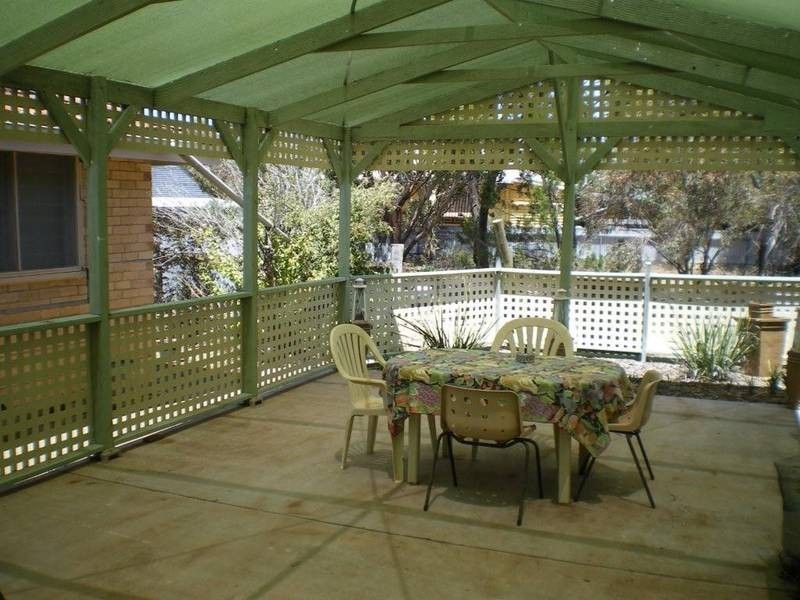 17 Cust Street, Rainbow VIC 3424