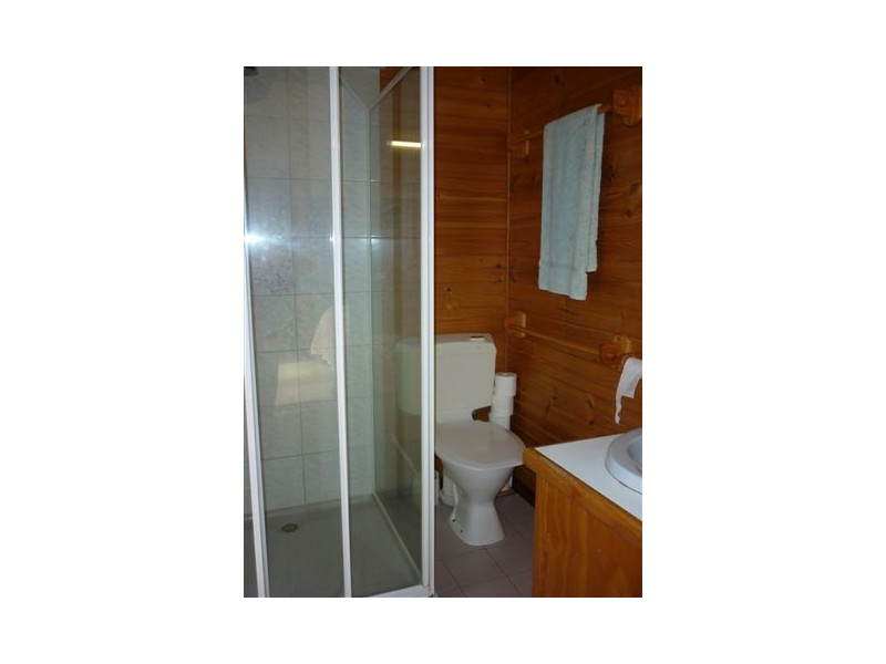 21 Rainbow Road, Warracknabeal VIC 3393