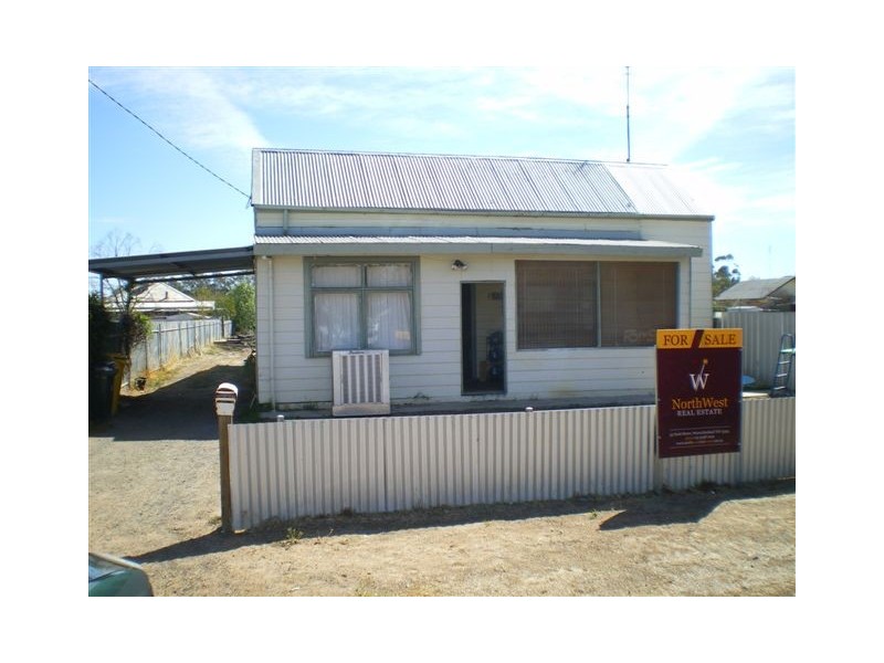 14-16 Molyneaux Street, Warracknabeal VIC 3393