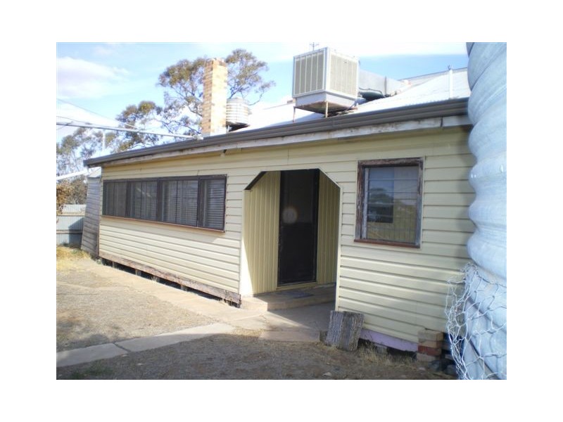 5 Daphine Street, Jeparit VIC 3423