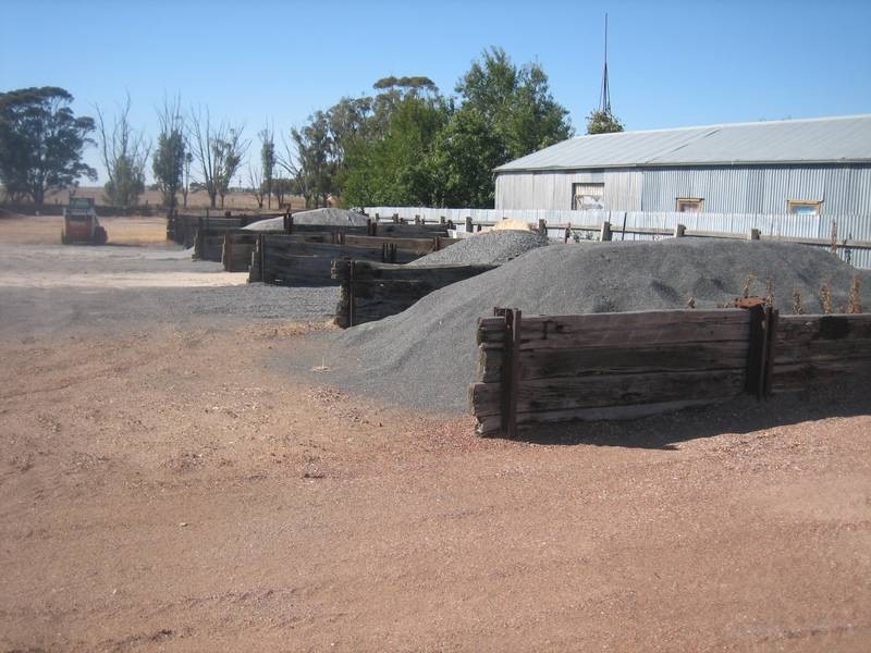 1 Charlton Road, Donald VIC 3480