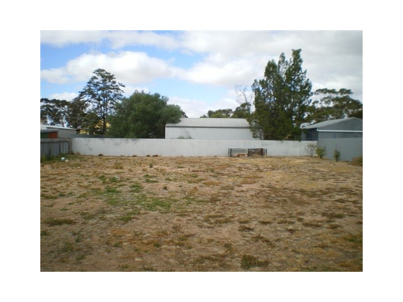 253 Scott street, Warracknabeal VIC 3393