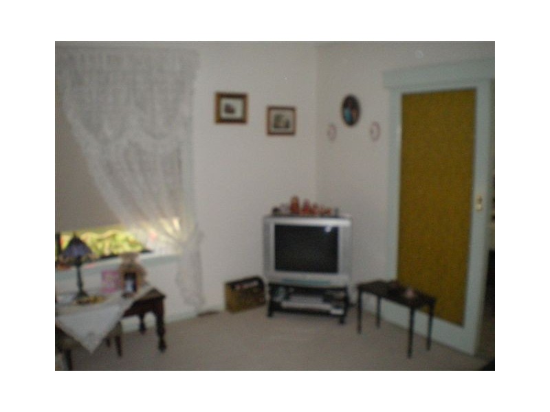 85 Devereaux Street, Warracknabeal VIC 3393