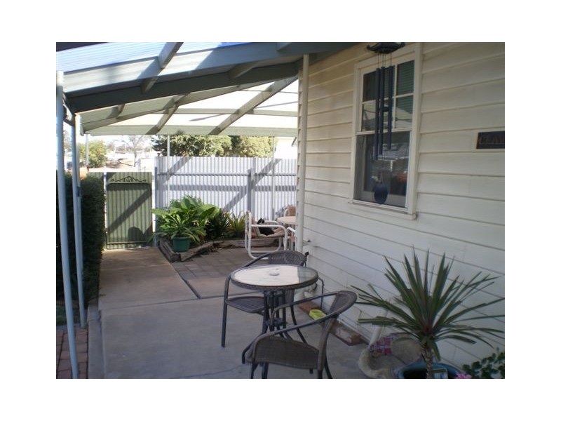 85 Devereaux Street, Warracknabeal VIC 3393