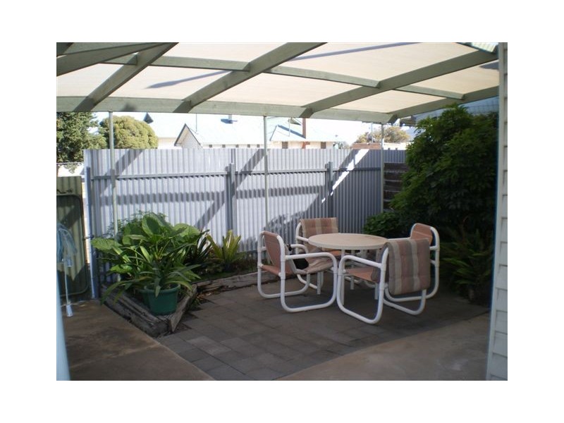 85 Devereaux Street, Warracknabeal VIC 3393