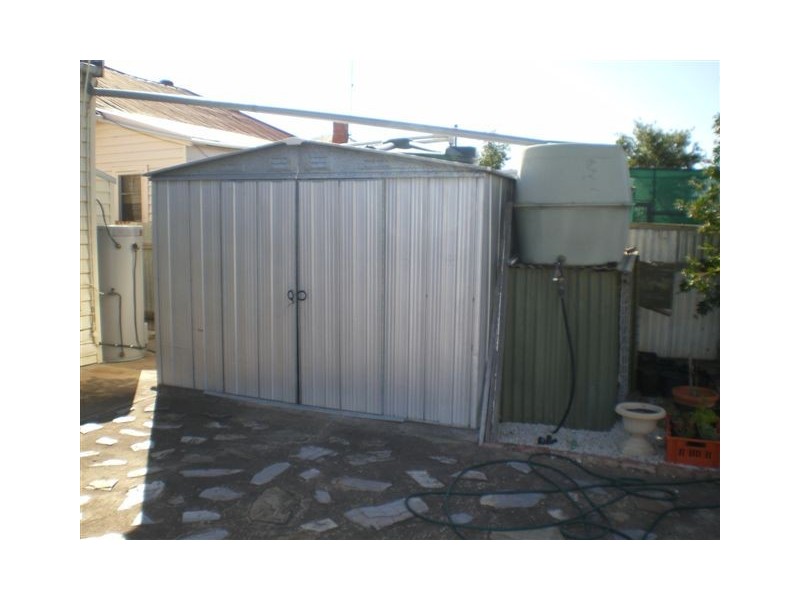 85 Devereaux Street, Warracknabeal VIC 3393