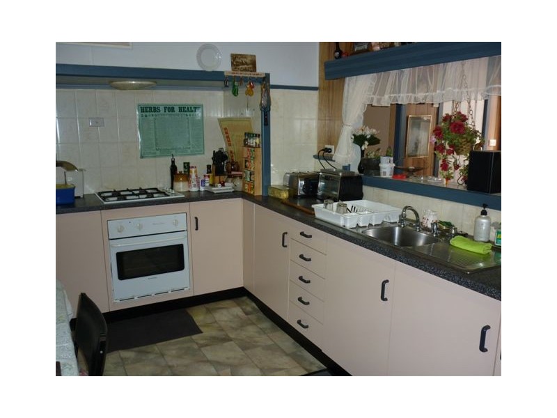38 Deakin St, Beulah VIC 3395