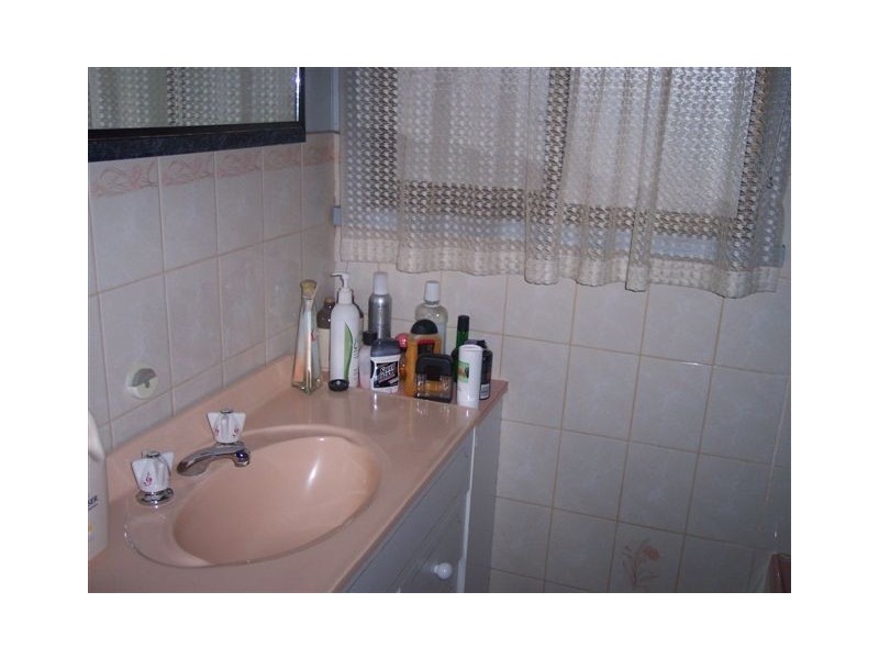 38 Deakin St, Beulah VIC 3395
