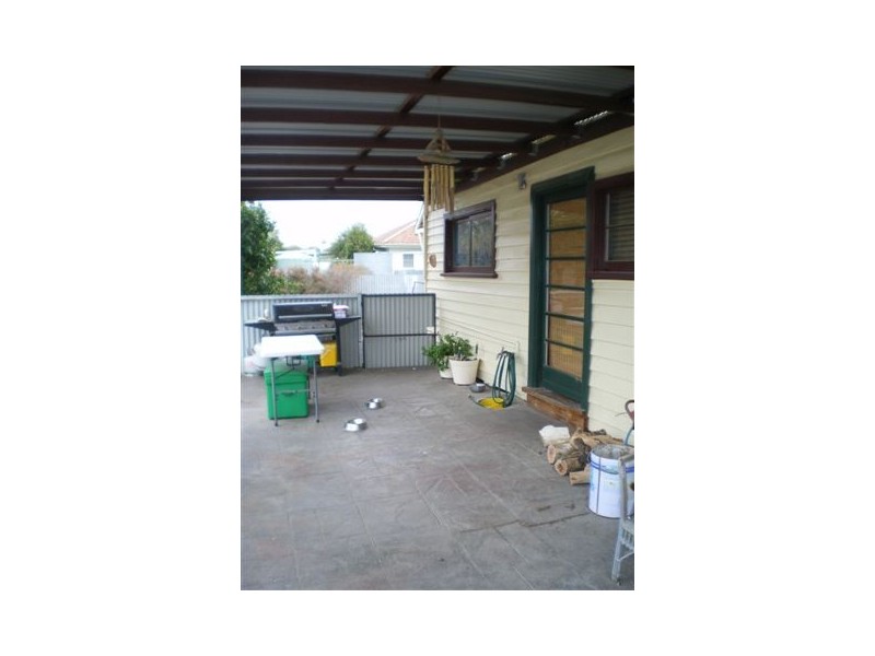 19 Devereux Street, Warracknabeal VIC 3393