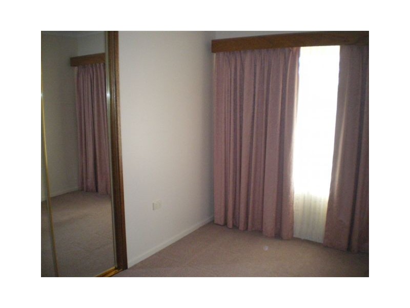 3 Teichelmann Court, Warracknabeal VIC 3393