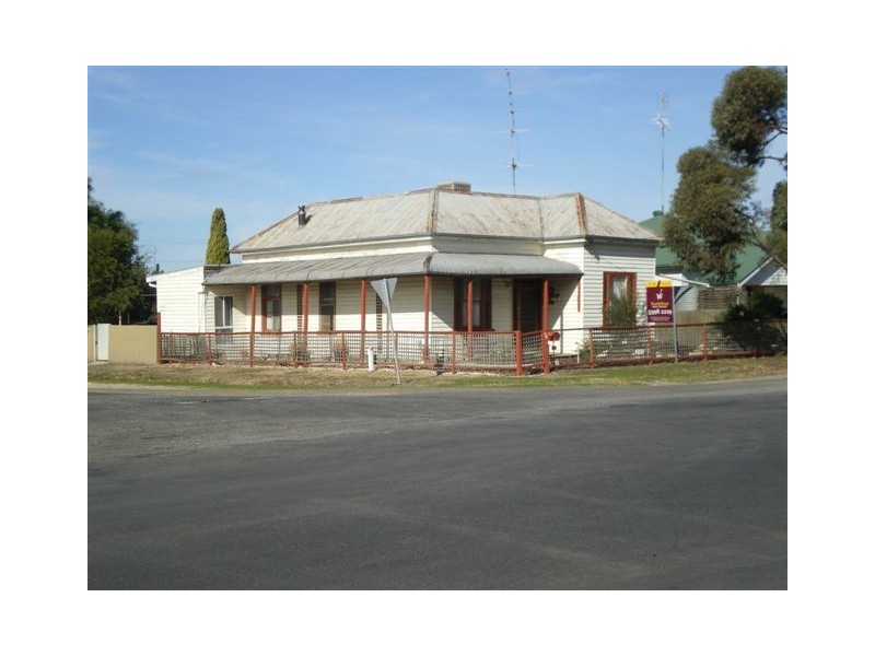 59 Devereux Street, Warracknabeal VIC 3393