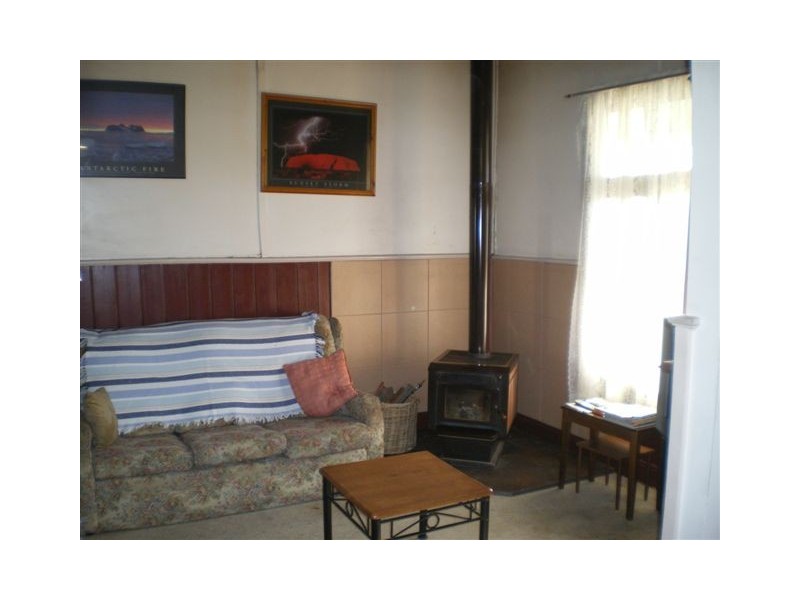 59 Devereux Street, Warracknabeal VIC 3393