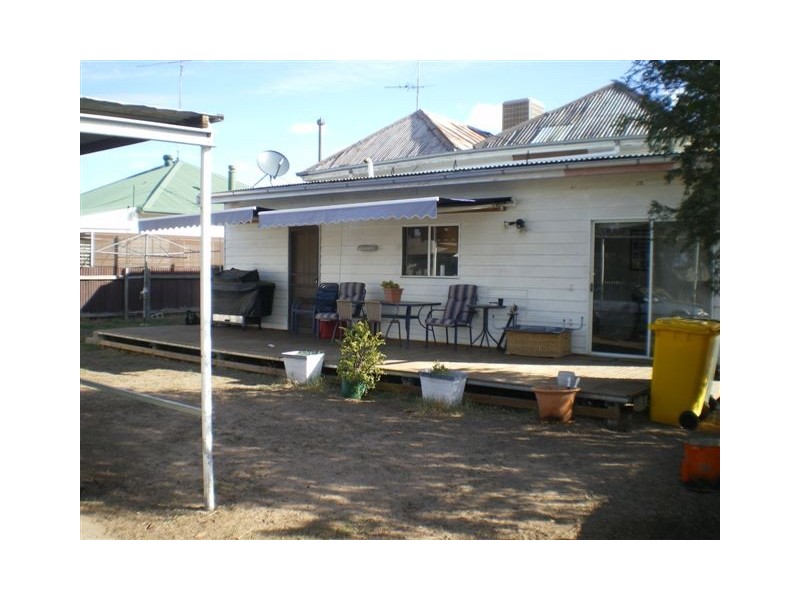 59 Devereux Street, Warracknabeal VIC 3393