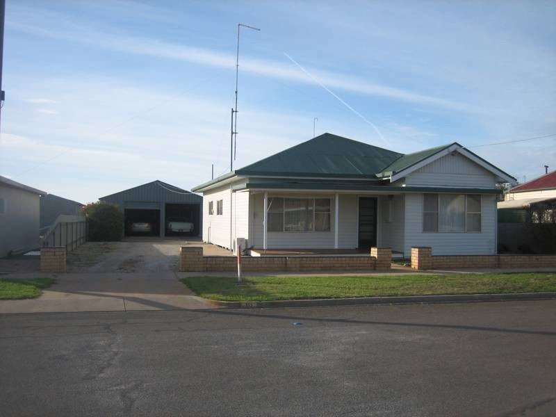 16 High Street, Watchem VIC 3482