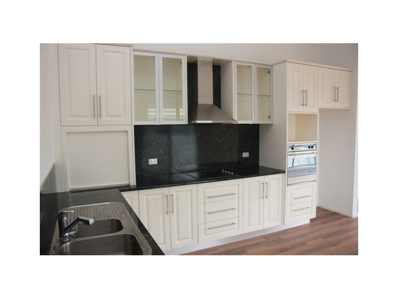 5 Milbourne Street, Warracknabeal VIC 3393