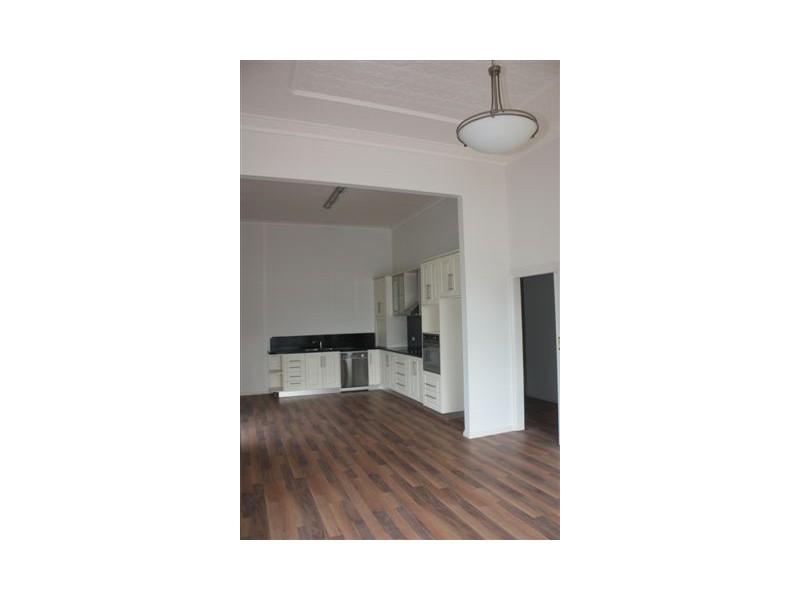 5 Milbourne Street, Warracknabeal VIC 3393