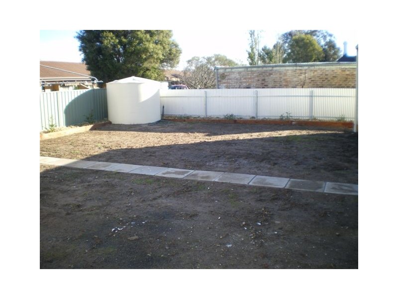 5 Milbourne Street, Warracknabeal VIC 3393