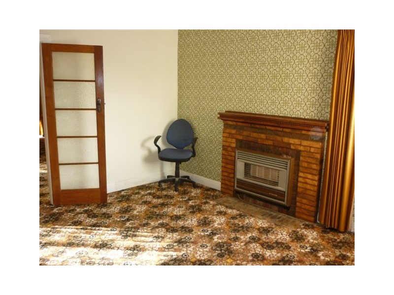 14 Menzies Street, Charlton VIC 3525