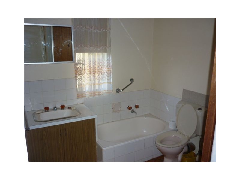 14 Menzies Street, Charlton VIC 3525