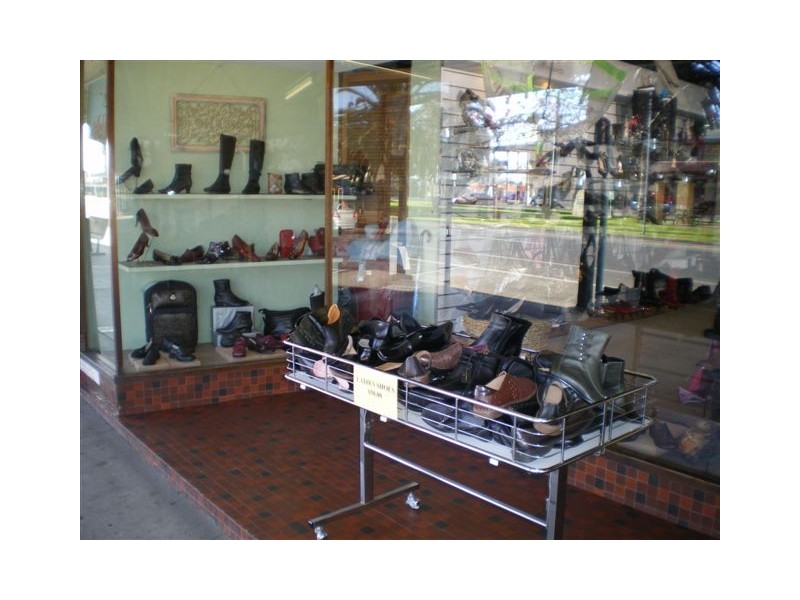 27 Victoria Street, Nhill VIC 3418