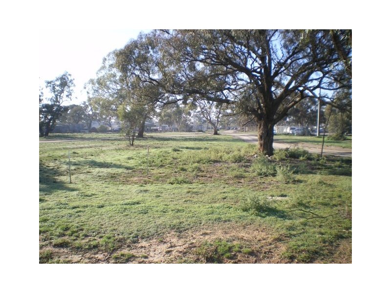 Thomas Street, Warracknabeal VIC 3393