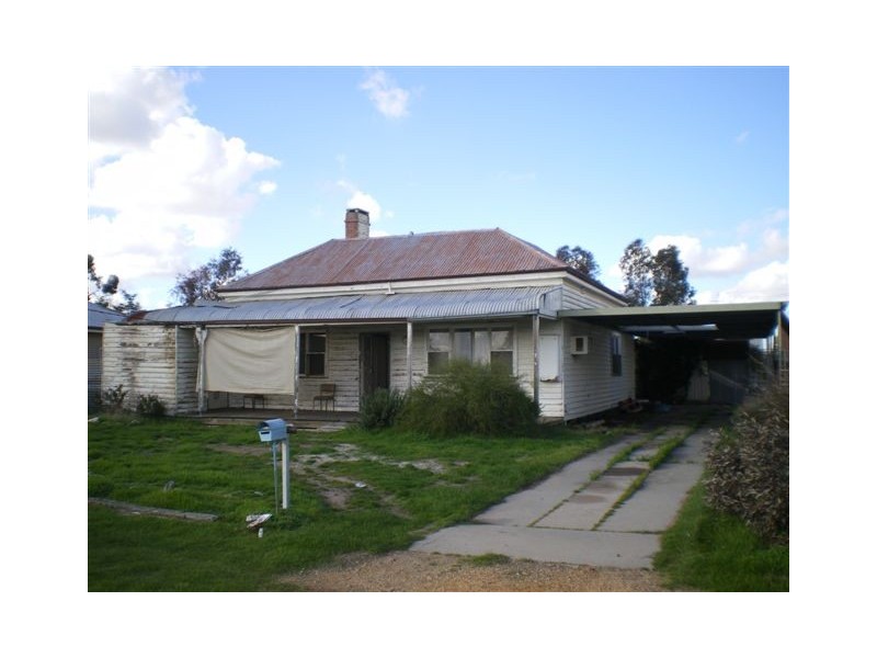 111 Anderson Street, Warracknabeal VIC 3393