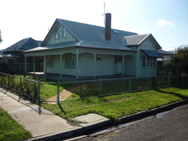 29 Meyer street, Donald VIC 3480