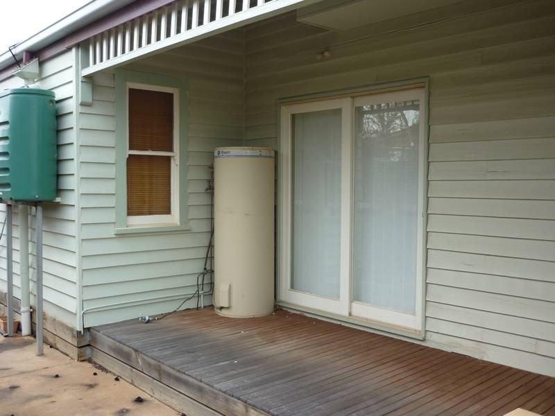 29 Meyer street, Donald VIC 3480