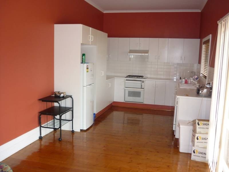 29 Meyer street, Donald VIC 3480