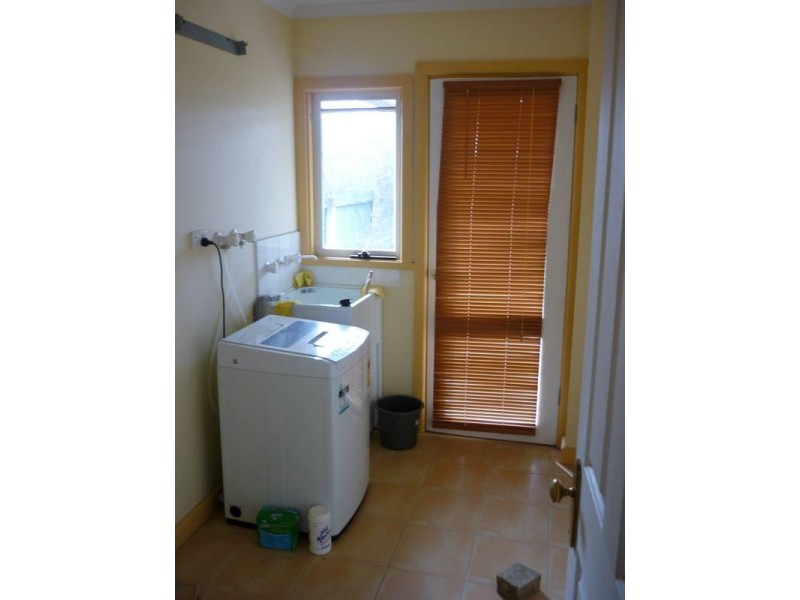 29 Meyer street, Donald VIC 3480