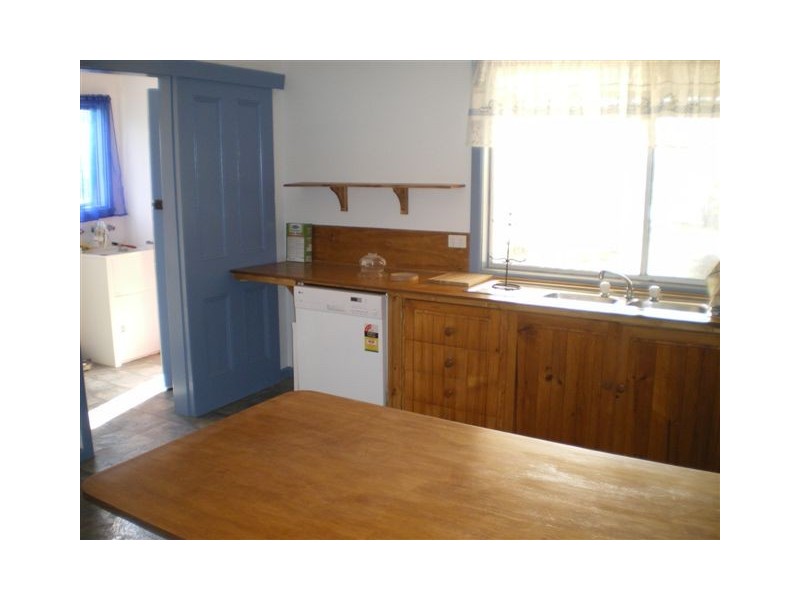 10 Church Street, Jung VIC 3399