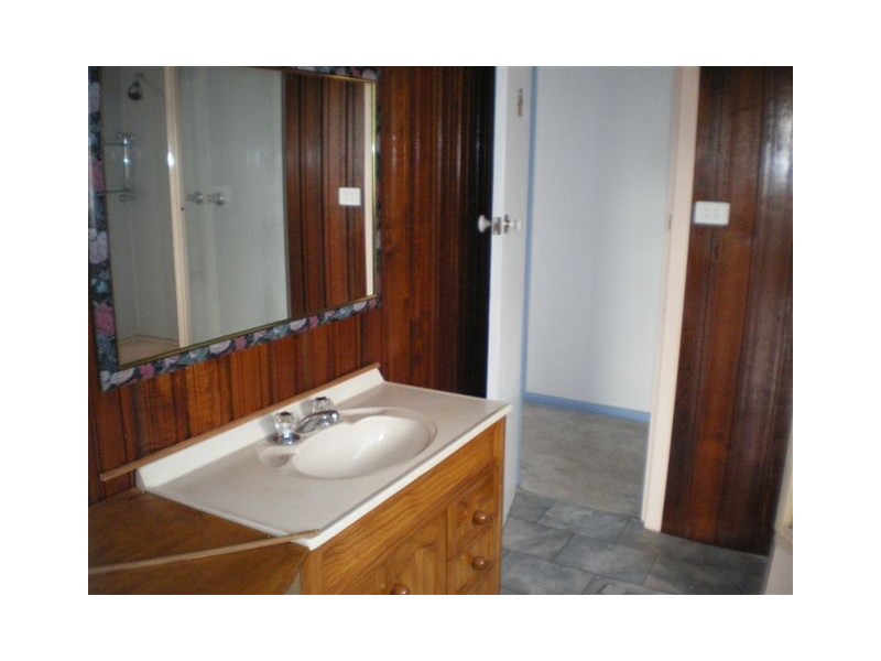 10 Church Street, Jung VIC 3399