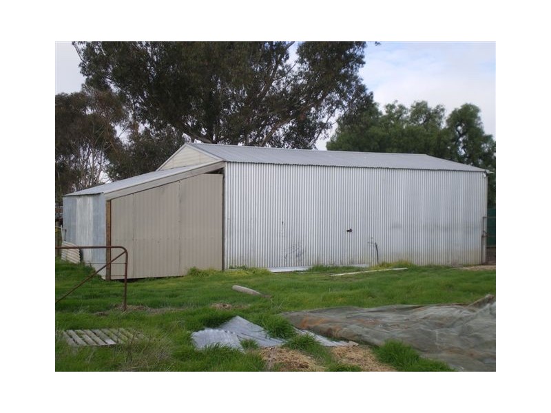 10 Church Street, Jung VIC 3399