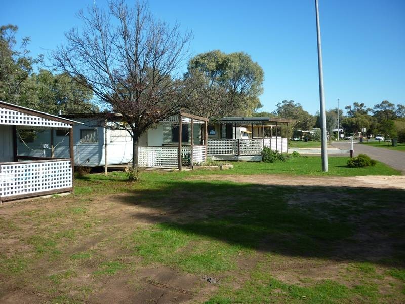 Borung Highway, Donald VIC 3480