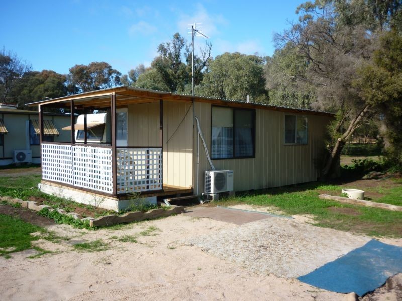 Borung Highway, Donald VIC 3480