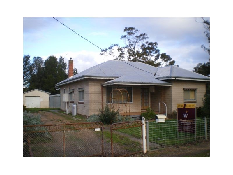 13 South Street, Minyip VIC 3392