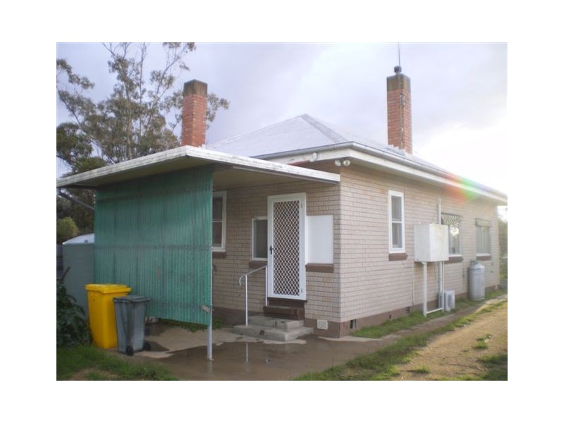 13 South Street, Minyip VIC 3392