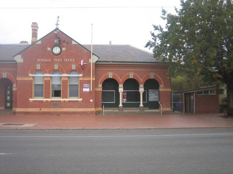 Woods Street, Donald VIC 3480