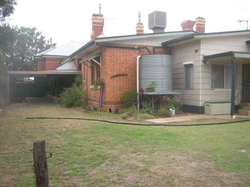 Woods Street, Donald VIC 3480