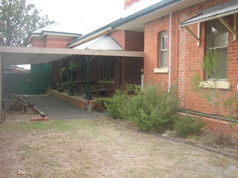 Woods Street, Donald VIC 3480